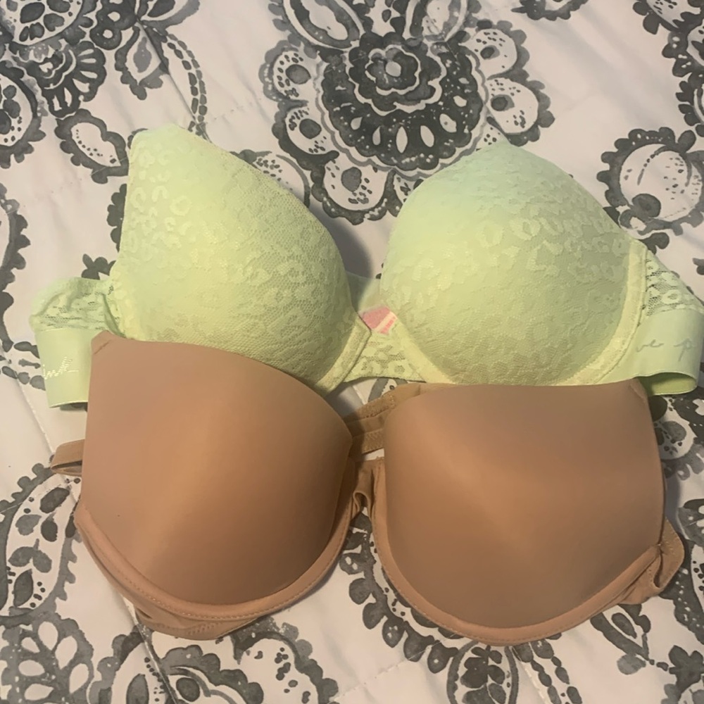 Bundle of two pink victoria Secret bras 36A new with tag